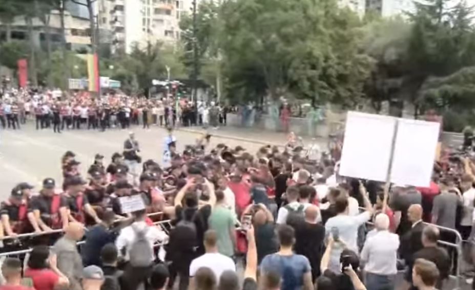 protestaaa-1.jpg